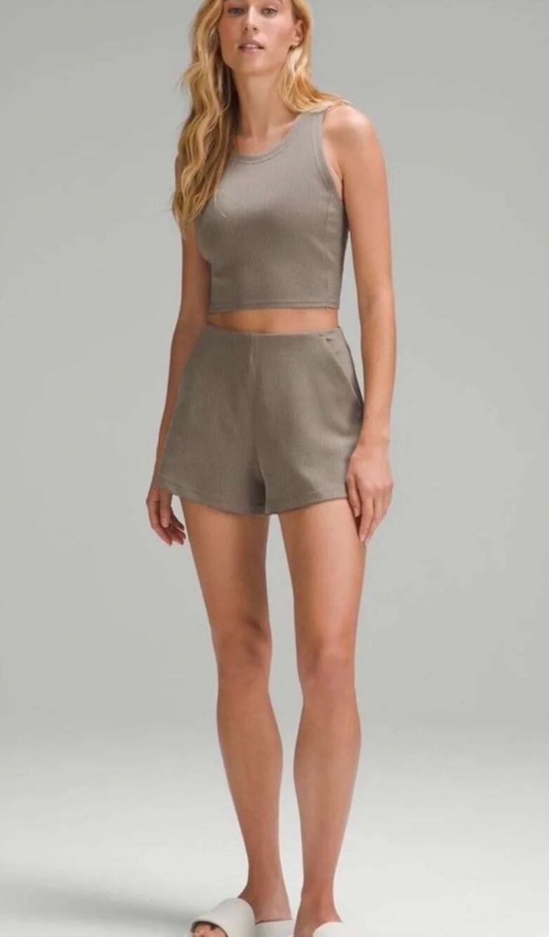 Lululemon Plus Ribbed Softstreme High-Rise Short 2” Tawny Size 14